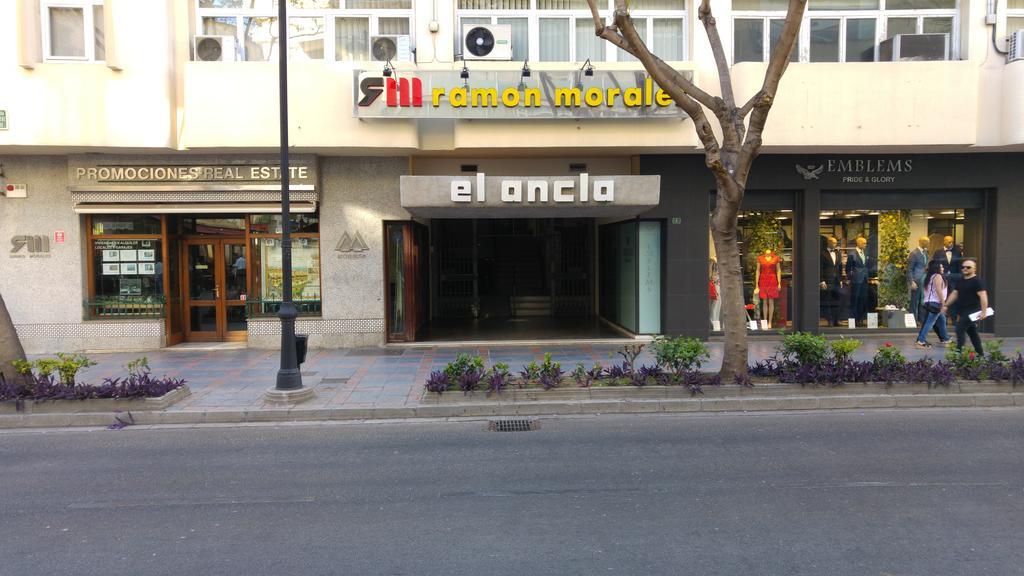 דירות פואנגירולה El Ancla מראה חיצוני תמונה